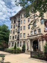 1111 Boylston St, Unit 2 in Boston, MA - Building Photo