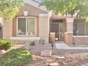 10305 Sea Palms Ave in Las Vegas, NV - Building Photo - Building Photo