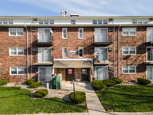 Oak Lawn Blu in Oak Lawn, IL - Foto de edificio - Building Photo