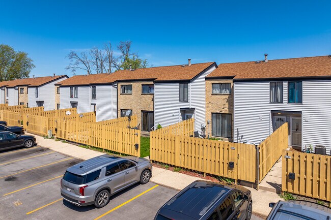 Royal Orleans in Milwaukee, WI - Building Photo - Building Photo