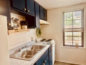167 Broadway, Unit C in Bangor, ME - Building Photo - Building Photo