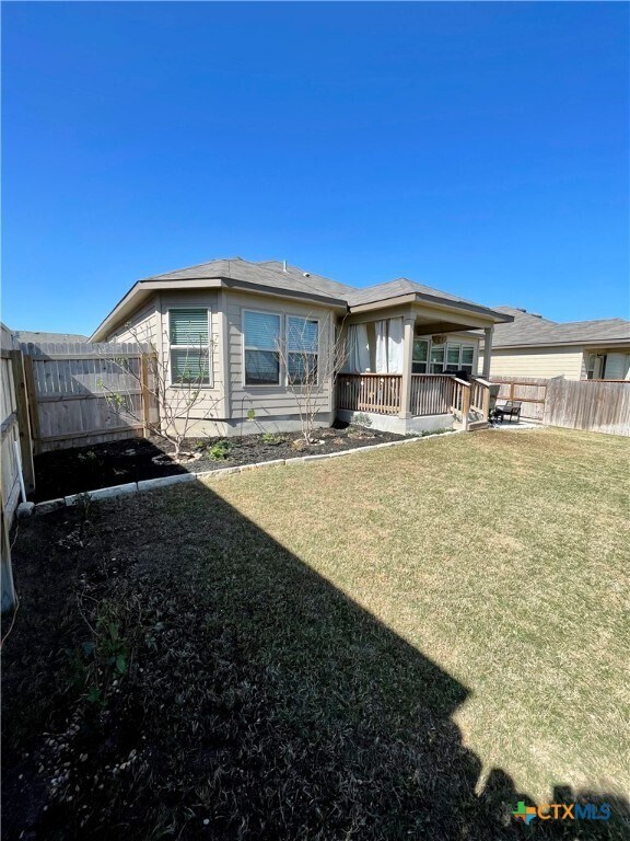 2905 Greenbriar Rd in Seguin, TX - Building Photo - Building Photo