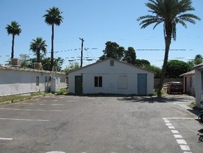 Casa Del Pueblo in Phoenix, AZ - Building Photo - Building Photo