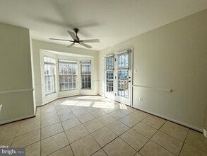 7481 Gadsby Square in Alexandria, VA - Building Photo - Building Photo