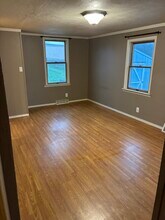 305 Calder Ave in Yorkville, NY - Foto de edificio - Building Photo