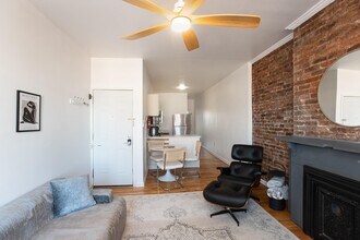 315 Pavonia Ave in Jersey City, NJ - Building Photo - Building Photo