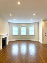 468 Park Dr in Boston, MA - Building Photo - Building Photo