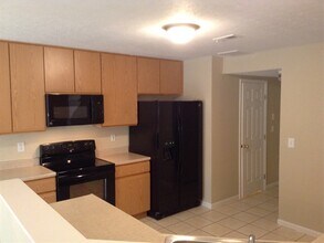 2550 Allegro Ln in Loveland, OH - Building Photo - Building Photo