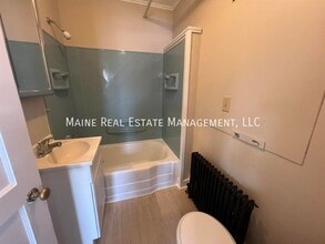 101-103 Center St in Brewer, ME - Building Photo - Building Photo