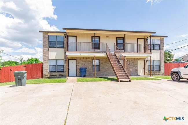 property at 142 Wolfe Rd