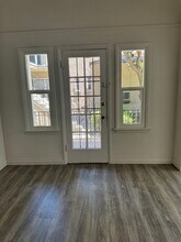 4265 Garthwaite Ave in Los Angeles, CA - Building Photo - Building Photo