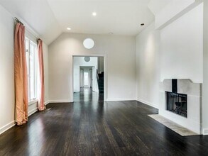 5501 Douglas Ave in Dallas, TX - Building Photo - Building Photo