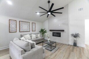 3618 Tamfield Dr in Houston, TX - Building Photo