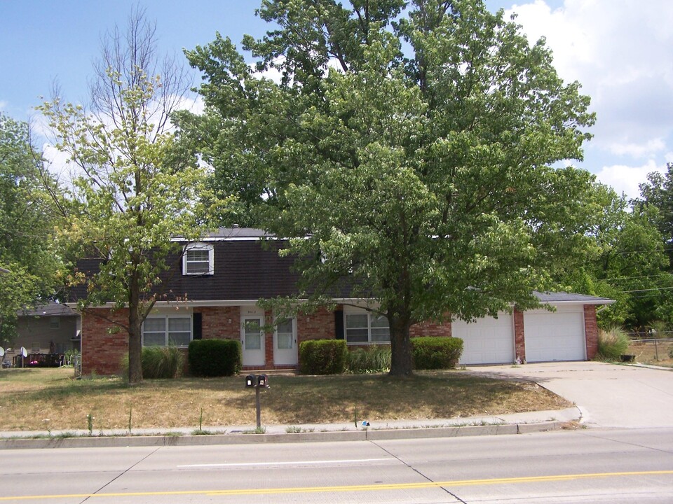 300 Scott Blvd in Columbia, MO - Building Photo