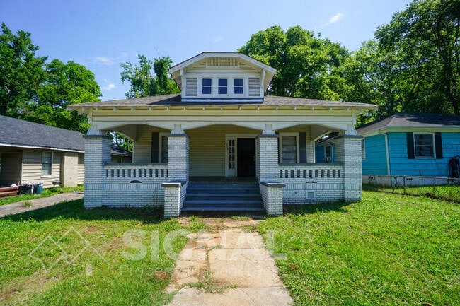 property at 4335 Jackson St