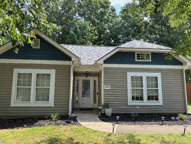 4226 Brandie Glen Rd in Charlotte, NC - Foto de edificio - Building Photo