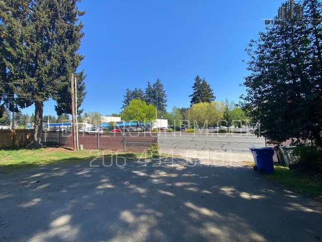 26313 116th Ave SE in Kent, WA - Building Photo - Building Photo