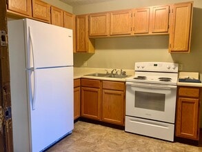 347 E Market St in Tiffin, OH - Building Photo - Building Photo