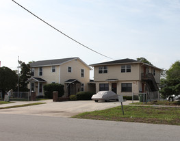 706 N 2nd Ave in Jacksonville Beach, FL - Building Photo