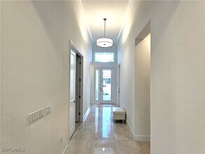 12439 Purple Ficus Wy in Naples, FL - Building Photo - Building Photo