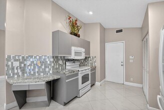 7891 Sailing Shores Terrace in Boynton Beach, FL - Building Photo - Building Photo