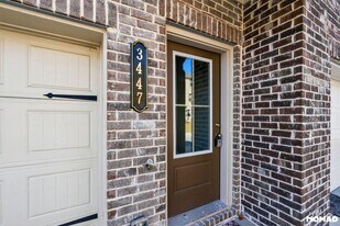 3447 Hidden Valley Cir in Lawrenceville, GA - Building Photo