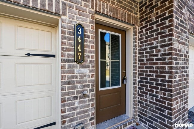 property at 3447 Hidden Valley Cir