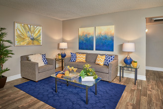 Stonegate Furnished in Mesa, AZ - Foto de edificio - Building Photo