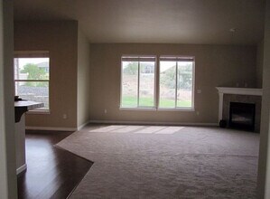2645 Stonecreek Dr in Richland, WA - Building Photo - Building Photo