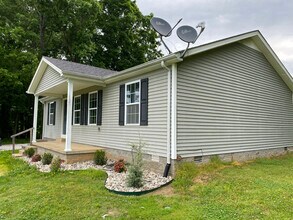 2137 Alvaton- Greenhill Rd in Bowling Green, KY - Building Photo - Building Photo