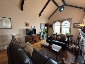 329 E Chester St in Long Beach, NY - Building Photo - Building Photo