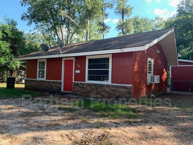 property at 416 Esther Blvd