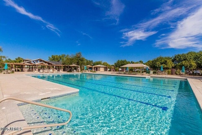 4540 E Portola Valley Dr in Gilbert, AZ - Building Photo - Building Photo