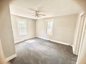 950 Berkshire Ave in Pittsburgh, PA - Building Photo - Building Photo