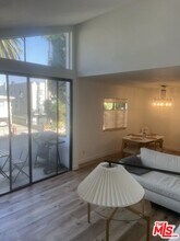 3645 Westwood Blvd in Los Angeles, CA - Building Photo - Building Photo