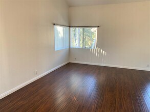 70 Coventry Ln in Aliso Viejo, CA - Building Photo - Building Photo