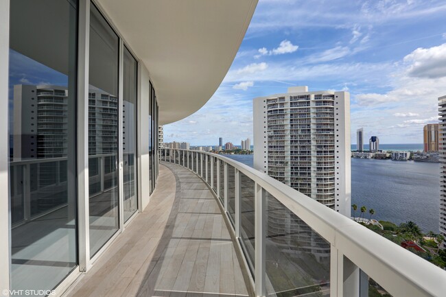 4100 Island Blvd | Rentals in Aventura, FL