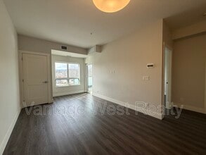 191 Hollywood Rd S in Kelowna, BC - Building Photo - Building Photo
