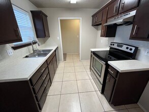 8222 Avenue X in Lubbock, TX - Building Photo - Building Photo