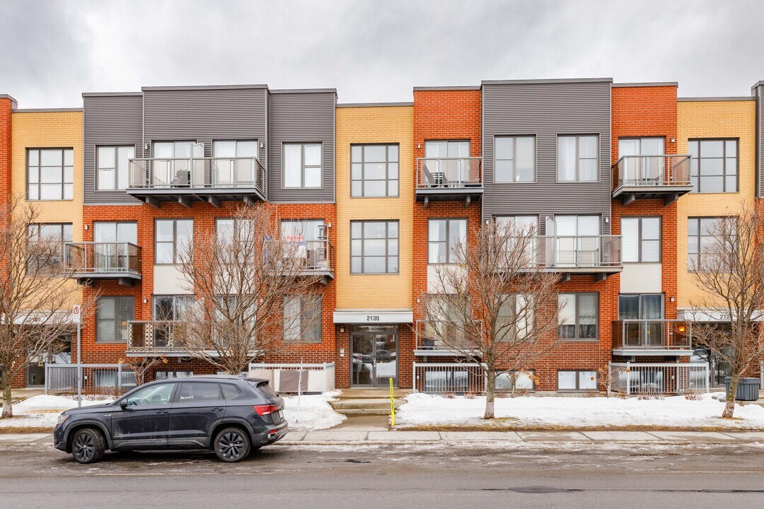 2130 Victoria St in Lachine, QC - Building Photo