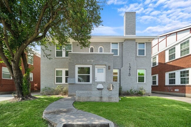 property at 1215 W Gray St