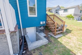 108 George St in Narrows, VA - Building Photo - Building Photo