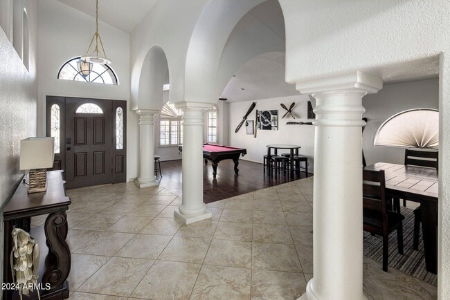 5747 E Gelding Dr in Scottsdale, AZ - Building Photo - Building Photo