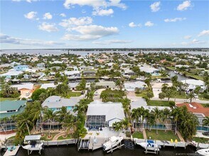 1394 SW Seagull Way in Palm City, FL - Building Photo - Building Photo