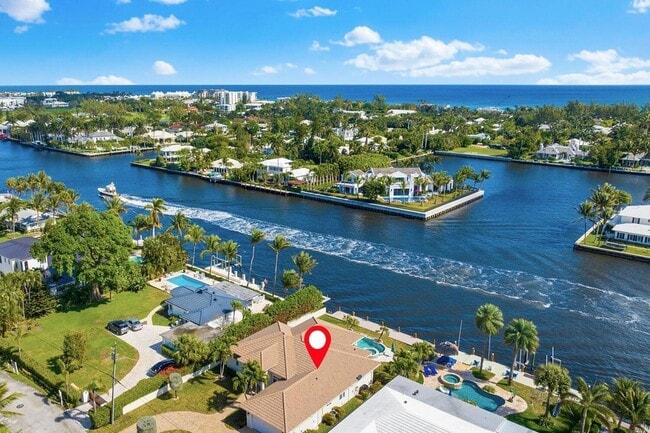 3219 Karen Dr in Delray Beach, FL - Foto de edificio - Building Photo