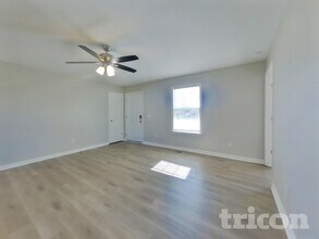 1612 Robert Rd in Columbia, TN - Building Photo - Building Photo