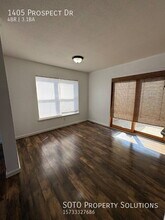 1405 Prospect Dr in Cape Girardeau, MO - Building Photo - Building Photo