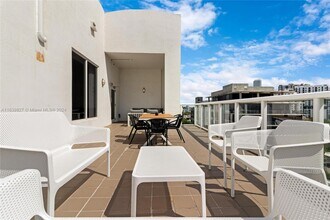1700 SW 2nd Ave-Unit -1 in Miami, FL - Building Photo - Building Photo