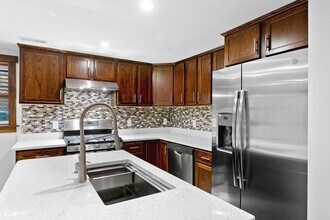 5859 N Magnolia Ave in Chicago, IL - Building Photo - Building Photo