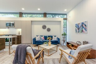 3404 Saltus St in Houston, TX - Building Photo